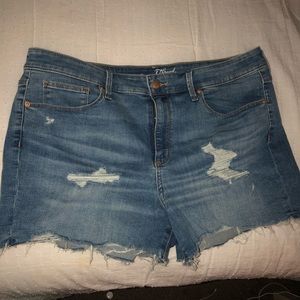 Universal Thread cut-off denim shorts